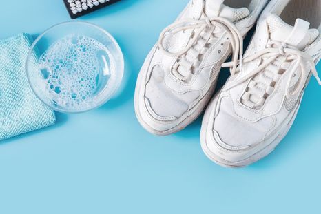 Un ingrediente de casa ayuda a mantener las zapatillas como nuevas. Foto: Shutterstock Un ingrediente de casa ayuda a mantener las zapatillas como nuevas. Foto: Shutterstock