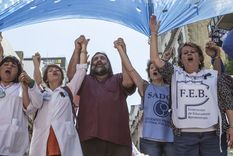 Los gremios docentes esperan la convocatoria nacional para discutir el salario básico. Foto: Archivo