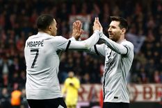 Mbappé y Messi conectaron para salvar al PSG.