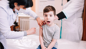 Con la vuelta a clases, hay un elemento que no puede faltar en la lista de prioridades: el carnet de vacunación al día. Con la vuelta a clases, hay un elemento que no puede faltar en la lista de prioridades: el carnet de vacunación al día.