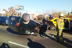 Así quedó el VW Gol tras el vuelco.&nbsp;