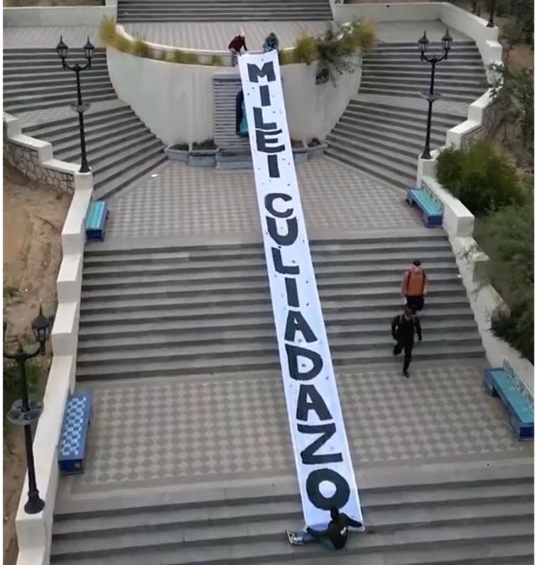 Así reciben a Javier Milei en Córdoba