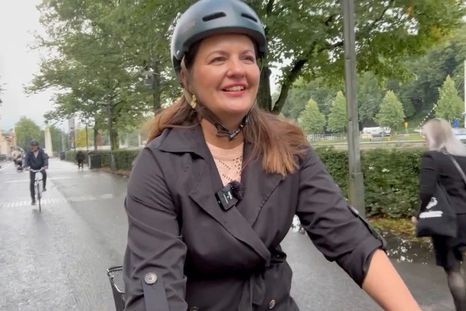 Elina Rantanen es una de las cuatro mujeres que conforman la alcaldía de la ciudad. Foto: BBC Elina Rantanen es una de las cuatro mujeres que conforman la alcaldía de la ciudad. Foto: BBC