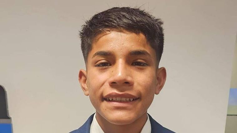 Miles de personas en el mundo conocen ahora al narrador de fútbol Cliver Huamán Sánchez y a su canal Pol Deportes.