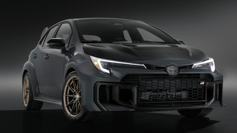 Toyota presentó el GRMN Corolla 2026: la versión más extrema y radical nacida en Nürburgring