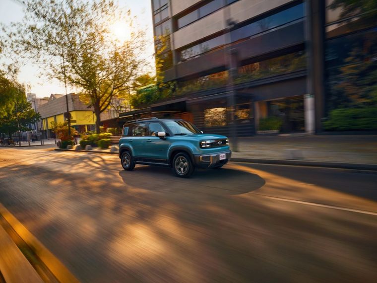 El nuevo Chevrolet Spark EUV estará disponible a finales de julio en la versión ACTIV, en 6 colores exteriores vibrantes, con opción de techo bitono.