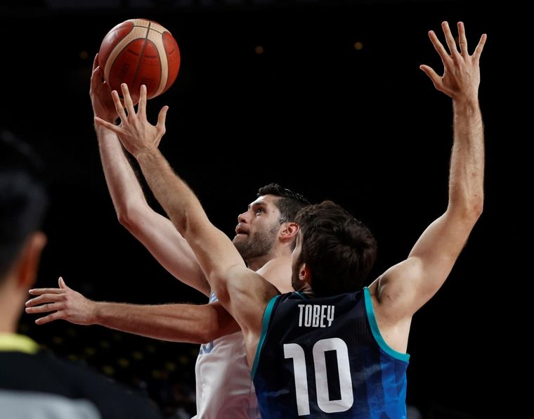 Garino en acción ante Eslovenia. Foto: EFE