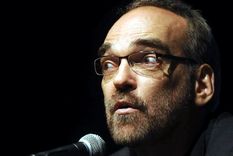 fernando iglesias publico un violento mensaje, pero luego se arrepintio