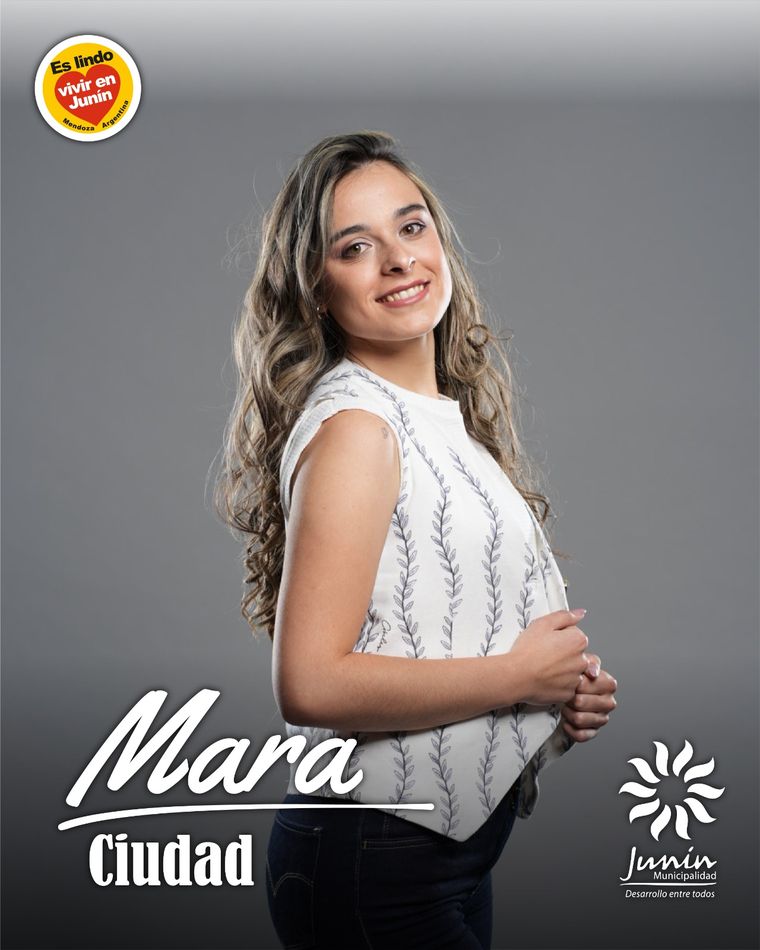 Mara Valentina Lizana Muñoz es la nueva Reina Departamental de Junín.