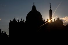 antes y despues del papa gay que sera beatificado