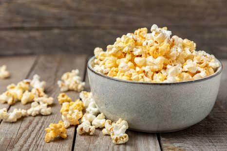Cómo hacer receta de palomitas de maíz dulces caseras en solo 10 minutos. Cómo hacer receta de palomitas de maíz dulces caseras en solo 10 minutos.