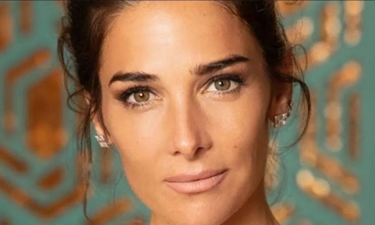 Juana Viale fue blanco de fuertes críticas por un posteo en Instagram La actriz y conductora no se imaginaba que un par de fotos generaran tanto repudio