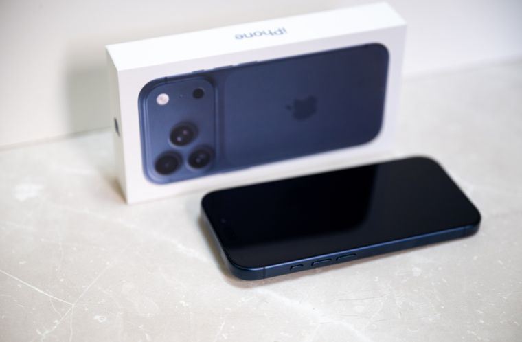 La guerra está declarada: el Galaxy S26 Ultra de Samsung contra la cámara del iPhone 17 Pro. La guerra está declarada: el Galaxy S26 Ultra de Samsung contra la cámara del iPhone 17 Pro.