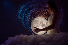 Llega el mensaje divino. Foto: Fuente: Shutterstock