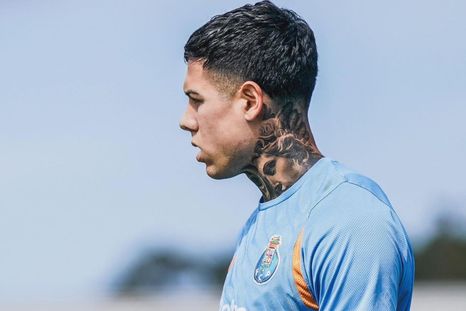 Boca busca reforzar la defensa y ya tiene un nombre que aparece como una opción si no prospera la negociación por Francisco Álvarez.