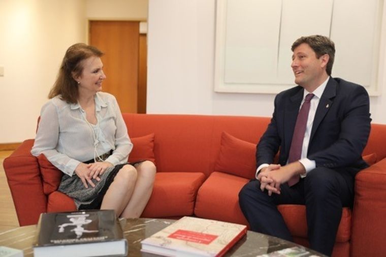 La llegada de Bustamante tras polémicas internas en Cancillería. La llegada de Bustamante tras polémicas internas en Cancillería.