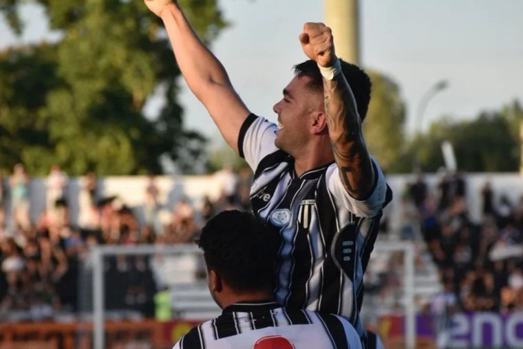 Romano y Silba, promesas de gol. Foto: Prensa Gimnasia
