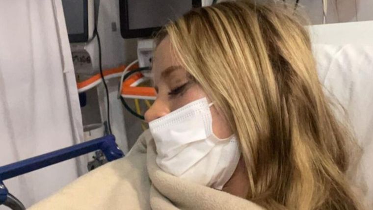 La joven sufrió cinco fracturas