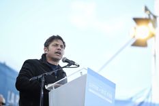 Axel Kicillof anunció un aumento de sueldo en las fuerzas de seguridad bonaerenses en medio de la ola de delitos que atraviesa la provincia. Foto: Prensa Kicillof