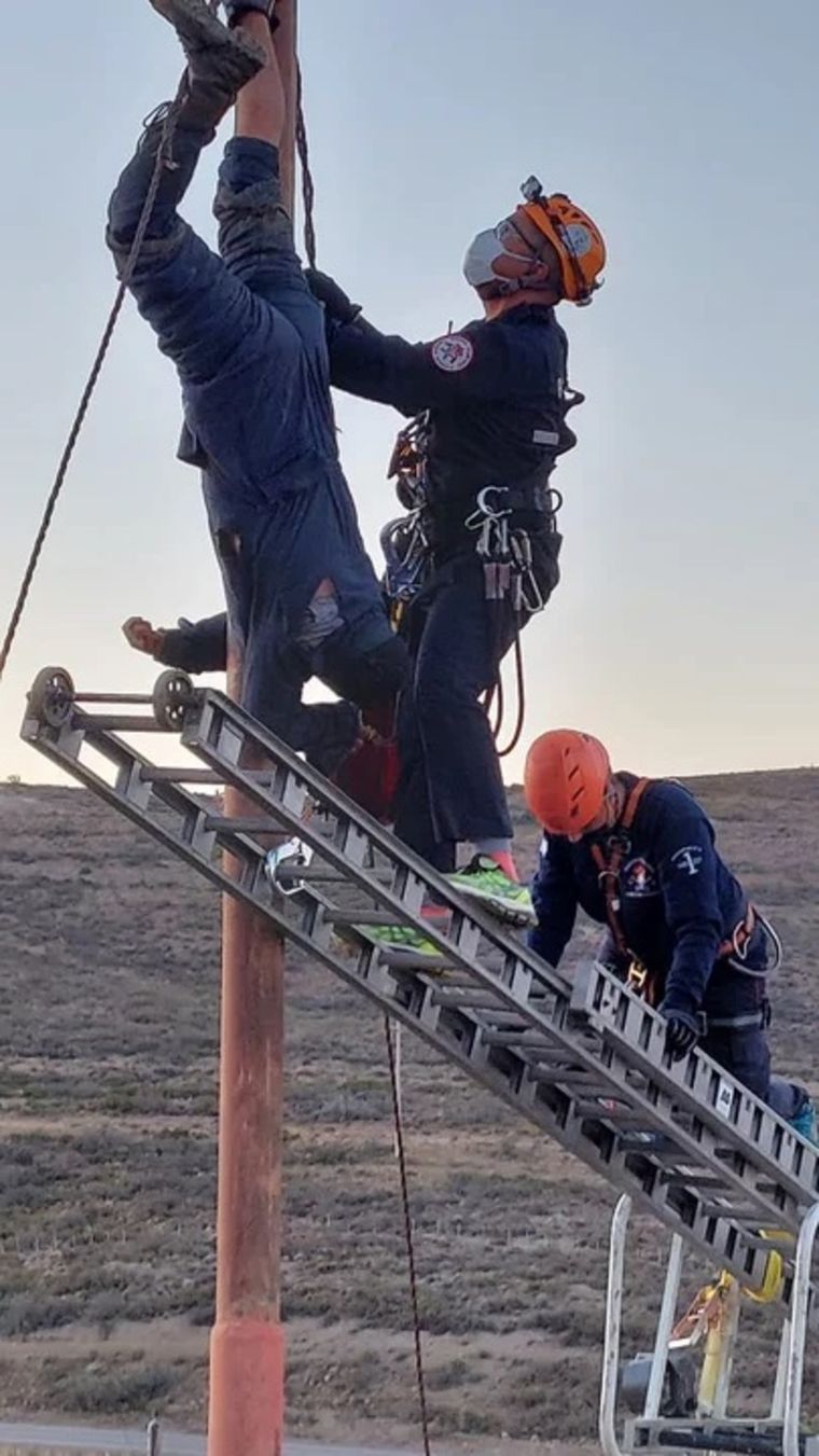 El hombre fue rescatado tras varias horas Foto: ADN SUR