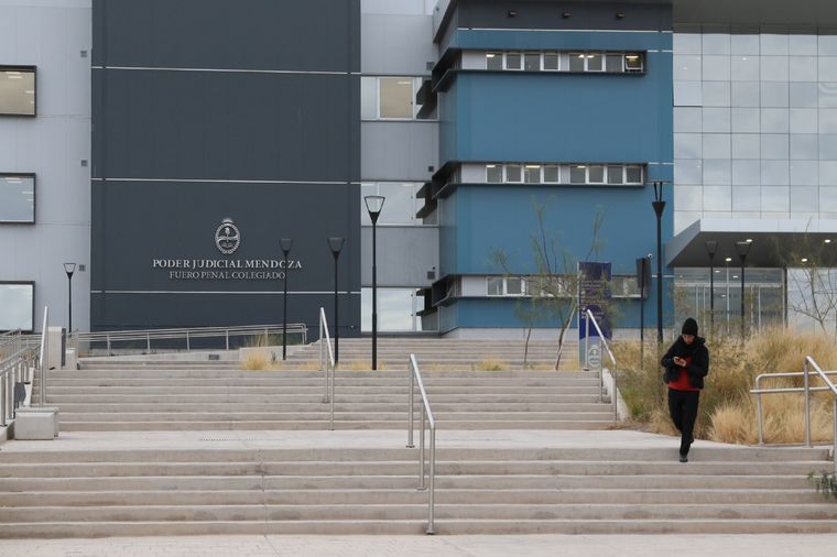 La audiencia en la que recibieron el beneficio de la domiciliaria se realizó hoy en el Polo Judicial Foto: Archivo MDZ