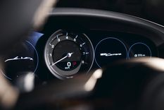 pandemia desigual: porsche vendio apenas 5% menos que en el 2019