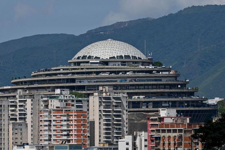 La muerte de Díaz ha vuelto a colocar la atención sobre el Helicoide, la sede de los servicios de inteligencia venezolanos. La muerte de Díaz ha vuelto a colocar la atención sobre el Helicoide, la sede de los servicios de inteligencia venezolanos.