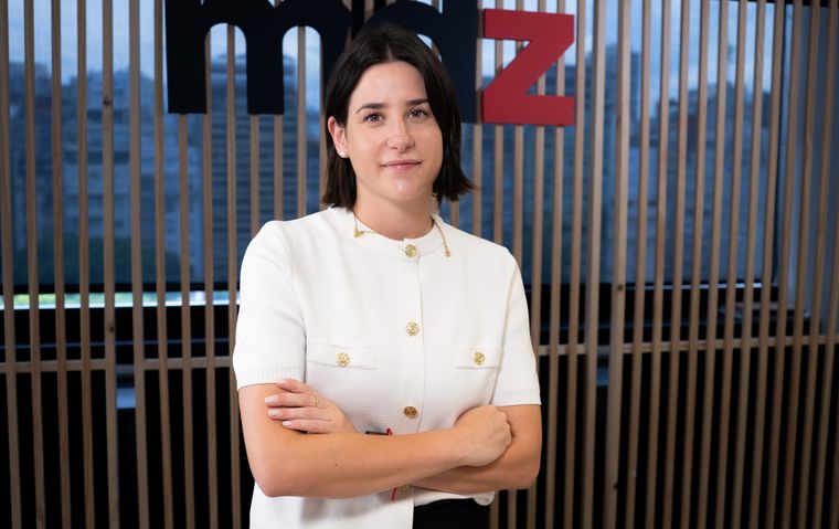 Portada Victoria Becci foto