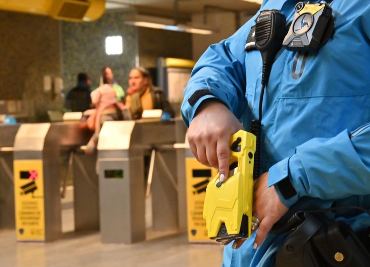 El Gobierno porteño anunció que se implementarán en las estaciones de subte para la represión del delito Foto: NA
