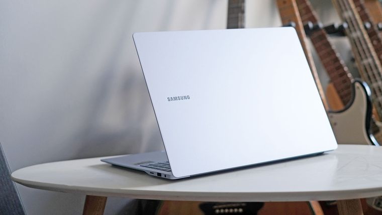 Samsung se prepara para renovar su línea de notebook con el Galaxy Book 6 Pro. Samsung se prepara para renovar su línea de notebook con el Galaxy Book 6 Pro.