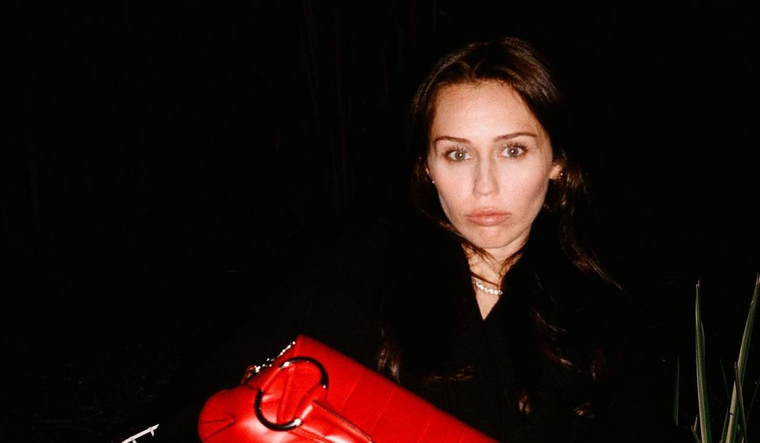 Myiley Cyrus reveló unos argumentos muy extraños para no vivir la maternidad. Foto: Instagram @mileycyrus