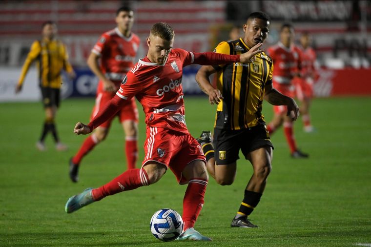El delantero, de penal, anotó el único gol de River en La Paz. Foto: River Plate