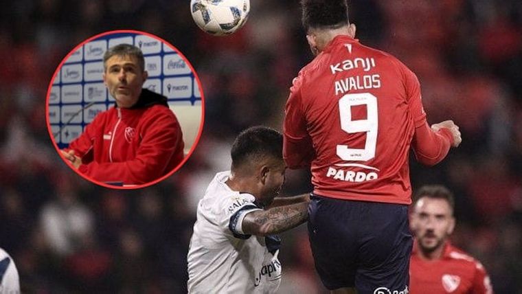 Tras el penal a favor de Vélez por agarrón, Julio Vaccari ironizó con que a Gabriel Ávalos ya le hicieron 15 en el Clausura. ¿Es así?