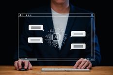 La IA ayuda a una mejor atención al cliente durante el pico de consultas. Foto: Shutterstock La IA ayuda a una mejor atención al cliente durante el pico de consultas. Foto: Shutterstock