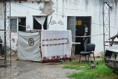 Un violento asalto ocurrido durante la madrugada de este viernes terminó con la vida de un jubilado de 80 años, que fue atacado a golpes dentro de su vivienda por los delincuentes.&nbsp;