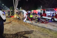 un hombre y un adolescente murieron y dos menores estan graves tras un tragico choque en maipu