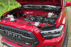 Toyota Tacoma V8