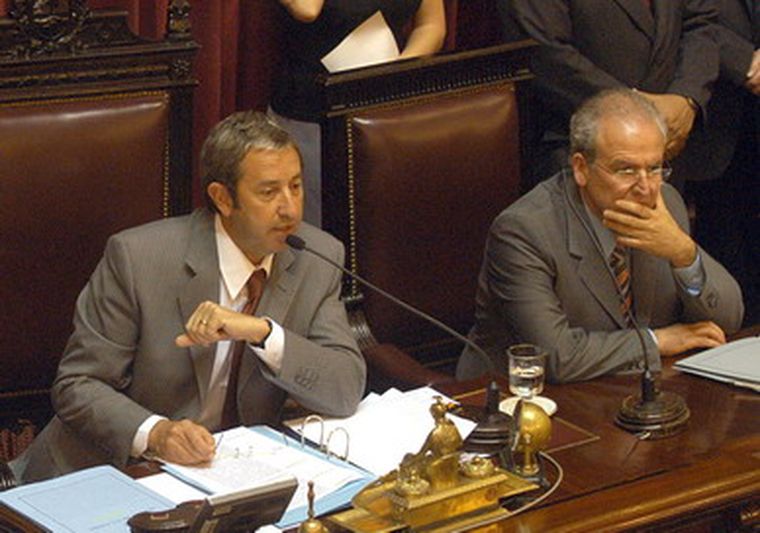 Cobos y Tieppo, durante una sesión del Senado. Foto: NA