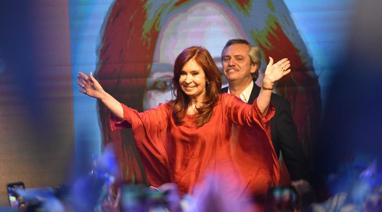 Cristina Kirchner y Alberto Fernández: la carta de la vicepresidenta volvió a mostrar la fría relación entre ambos. Foto: Télam