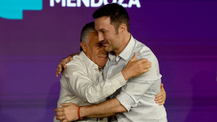 ALFREDO CORNEJO LUIS PETRI BUNKER LA LIBERTAD AVANZA CAMBIA MENDOZA