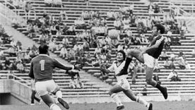 Independiente Rivadavia y Gimnasia y Esgrima se enfrentaron en dos ocasiones en el torneo Nacional 1982.