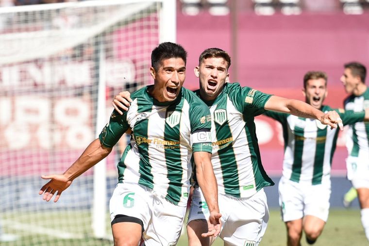 Lollo hizo el gol que desató la alegría en Banfield: 1 a 0 a Lanús en el Clásico del Sur.