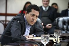 Wado de Pedro defendió la reforma propuesta para el Impuesto a las Ganancias y criticó al gobierno de Macri