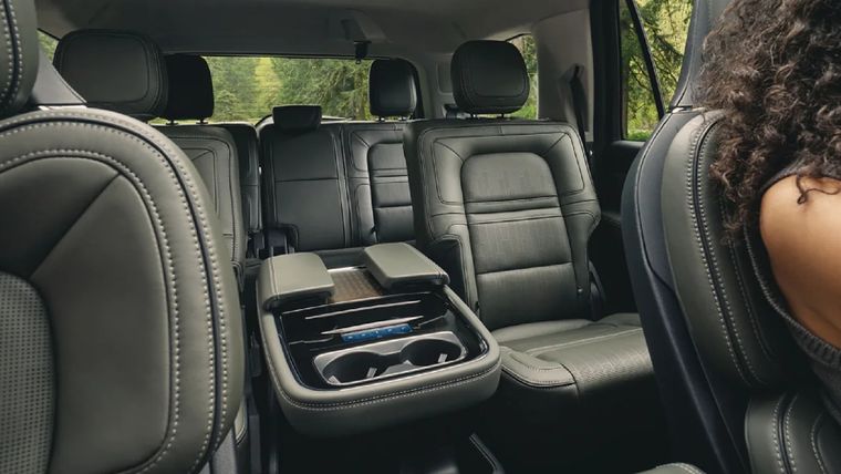 Lincoln Navigator