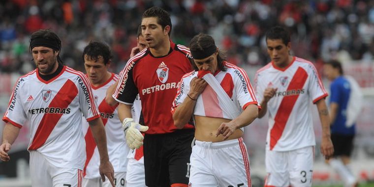 River cayó y jugará la promoción. Foto: Télam