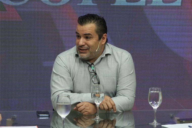 Feministas de Salta aseguran que Ameri ya tenía denuncias por acosar a menores de edad