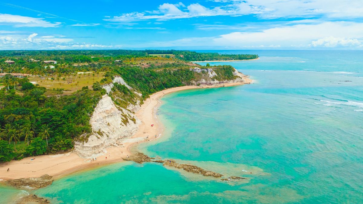 La playa de Brasil ideal para viajar en mayo por calor y precio