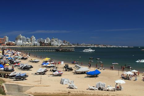Desde hoy pueden ingresar turistas extranjeros a Uruguay
