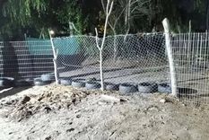 Vecinos de Villa Gesell cerraron un acceso a su barrio por la inseguridad. Foto: NA