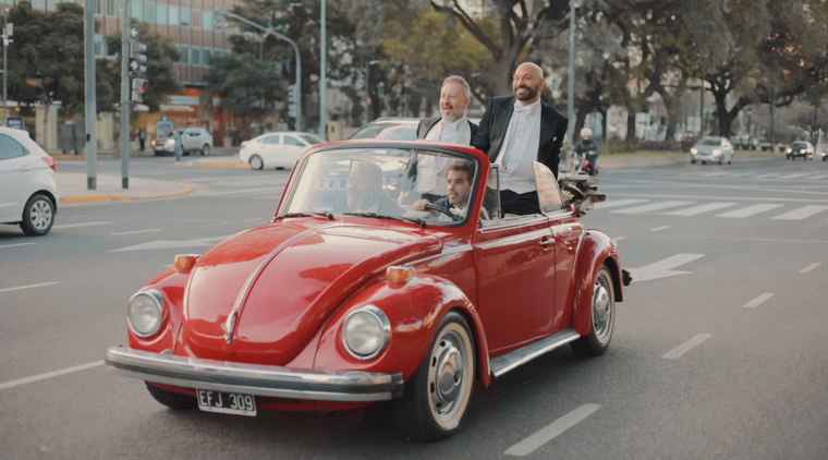Los Mosqueteros del Rey es un éxito de calle Corrientes. Foto: Gentileza Agencia Raquel Flotta